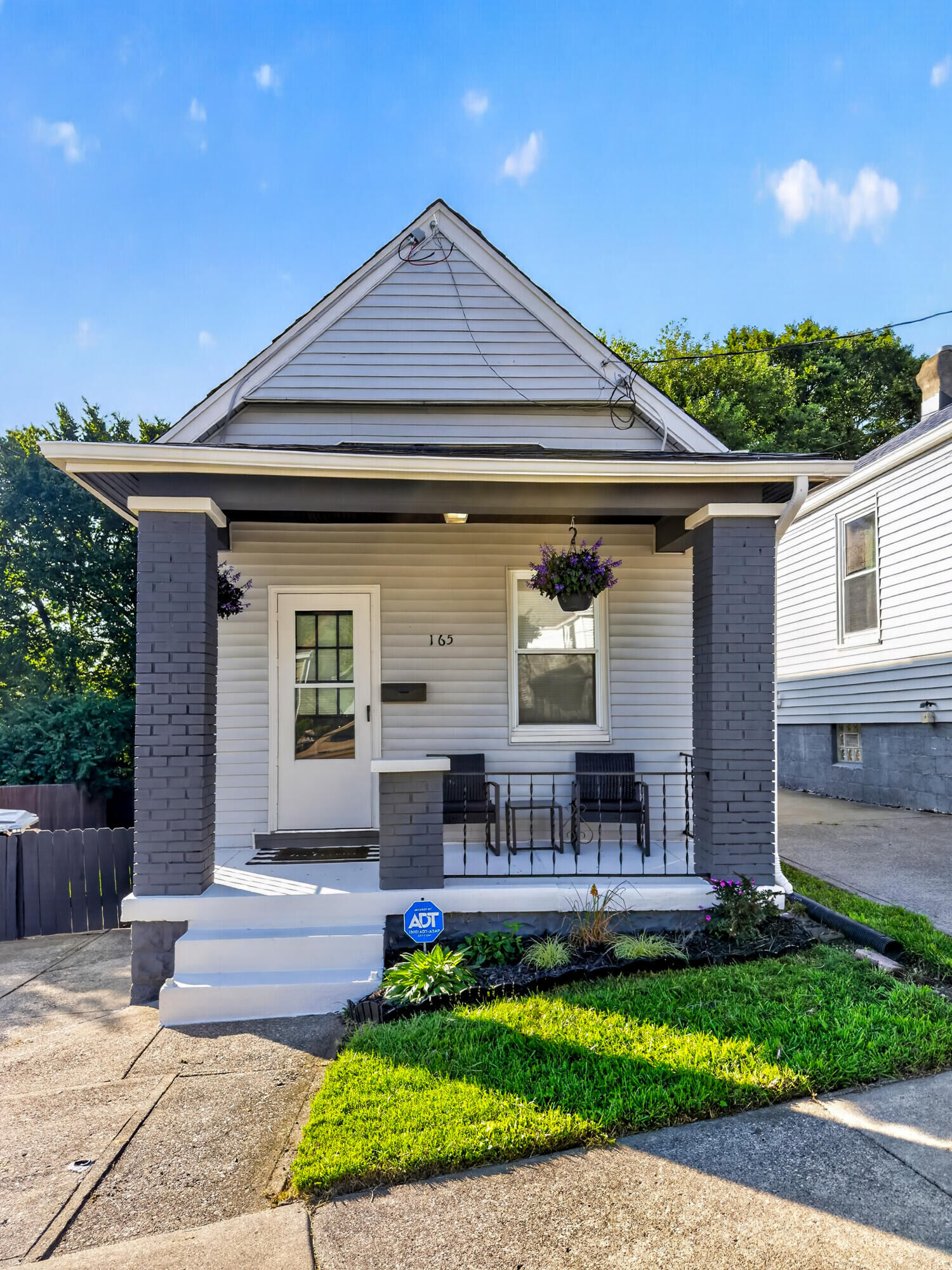 Property Photo:  165 Main Street  KY 41071 