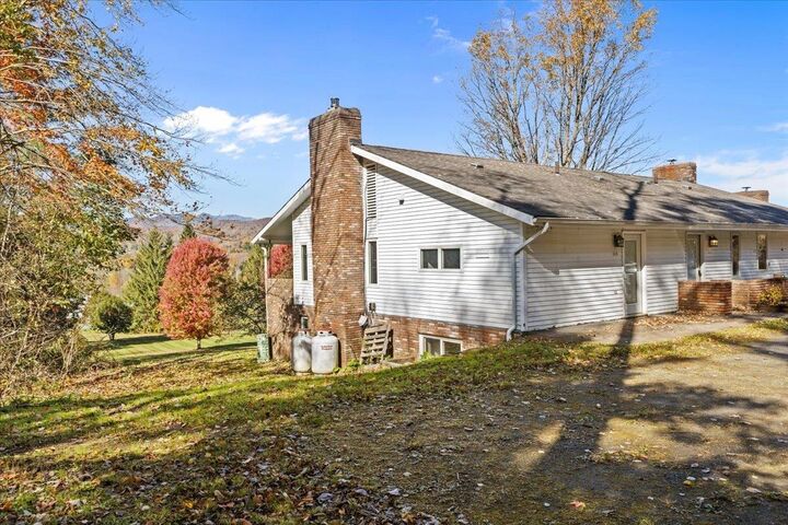 Property Photo:  60 Snowdrift Lane  VT 05672 