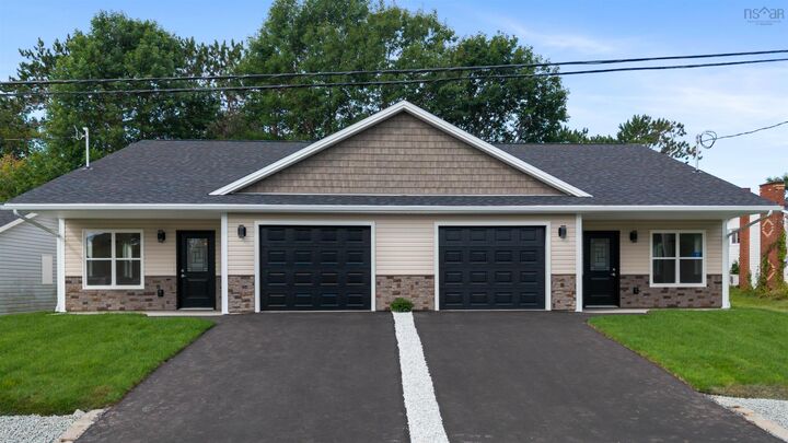 15 Sunset Lane — photo 1