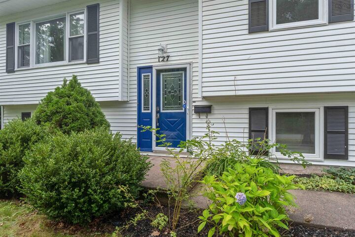 Property Photo: 127 Willow Avenue NS B0P 1R0