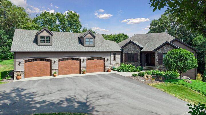 Property Photo:  10345 Cannon Woods Trail  MN 55387 