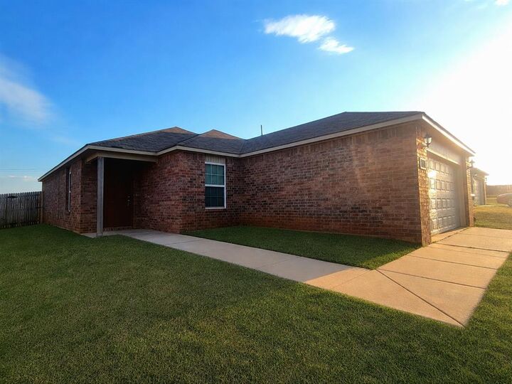 Property Photo: 11732 NW 130th Street OK 73078