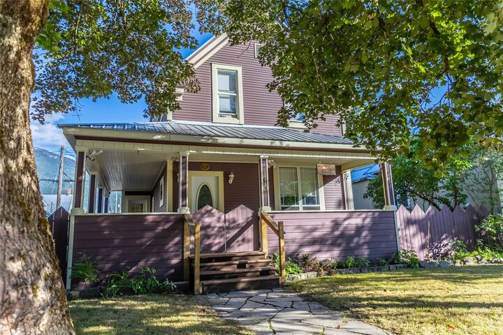 Property Photo: 408 & 410 Mackenzie Avenue BC V0E 2S0