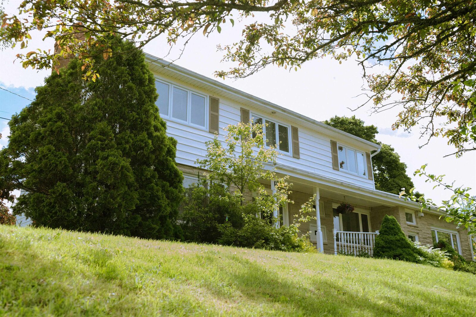 Property Photo:  20 Edinburgh Drive  PE C1A 3G1 