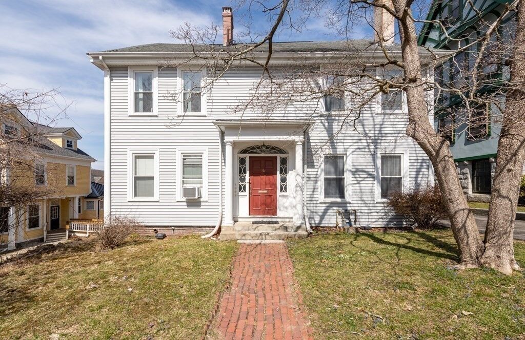Property Photo:  36 Cedar St 1A  MA 01609 