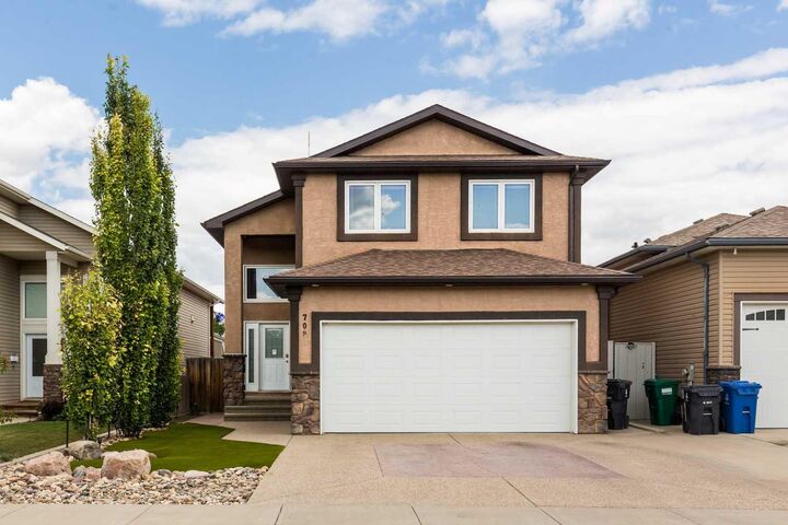 709 Lynx Landing N — photo 1