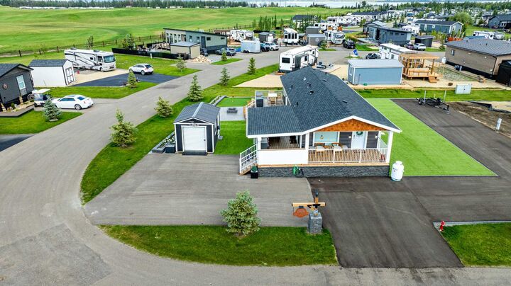 Property Photo: 41019 Range Road 11 224 AB T0C 0J1