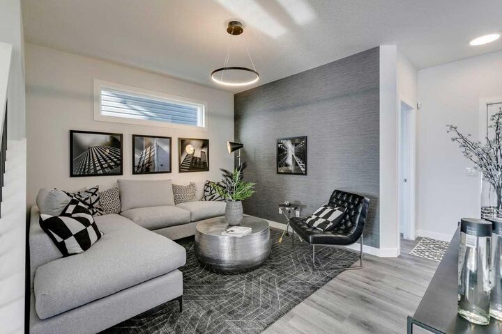Property Photo:  471 Buffaloberry Manor SE  AB T3M 4G8 
