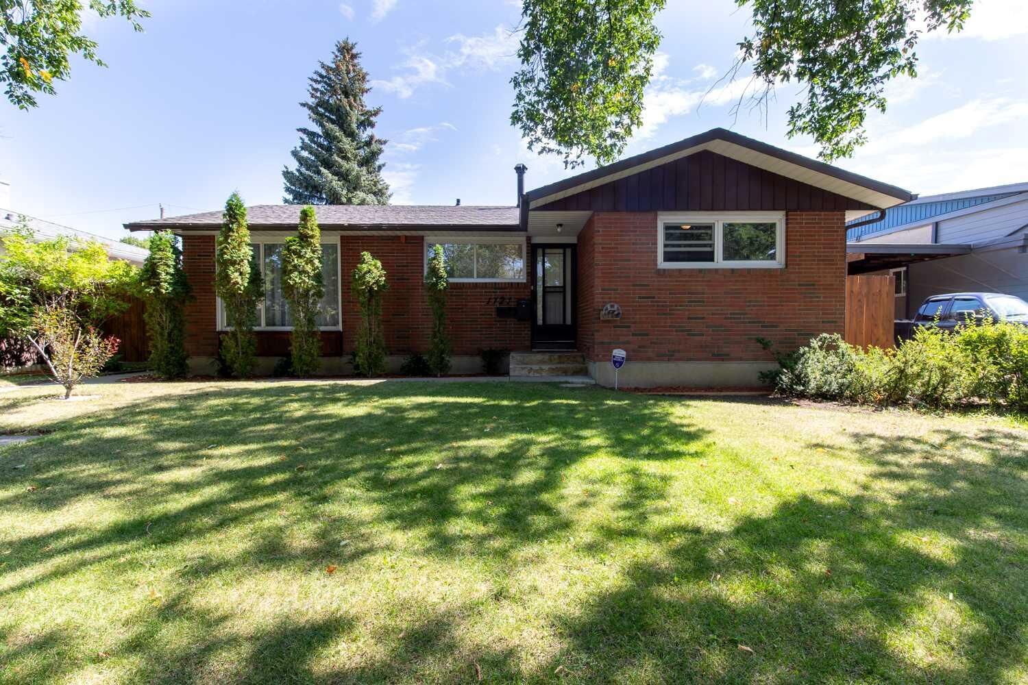 Property Photo:  1721 20 Street S  AB T1K 2G1 