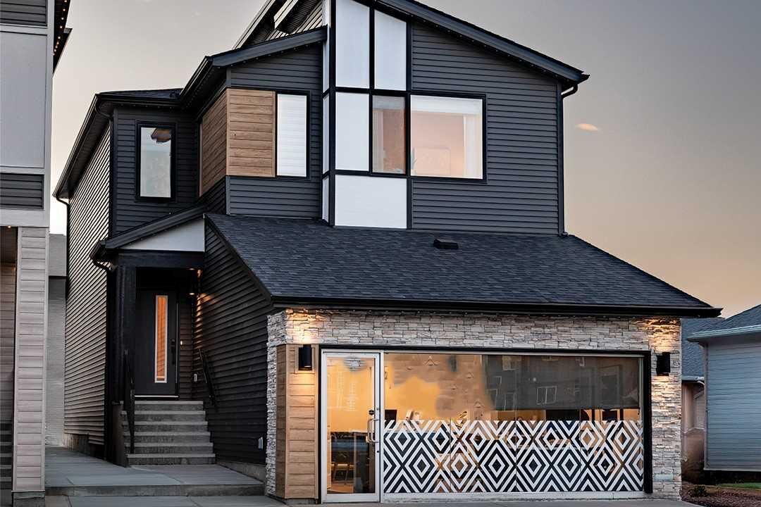 Property Photo:  70 Rosemary Gardens SE  AB T3S 1B2 