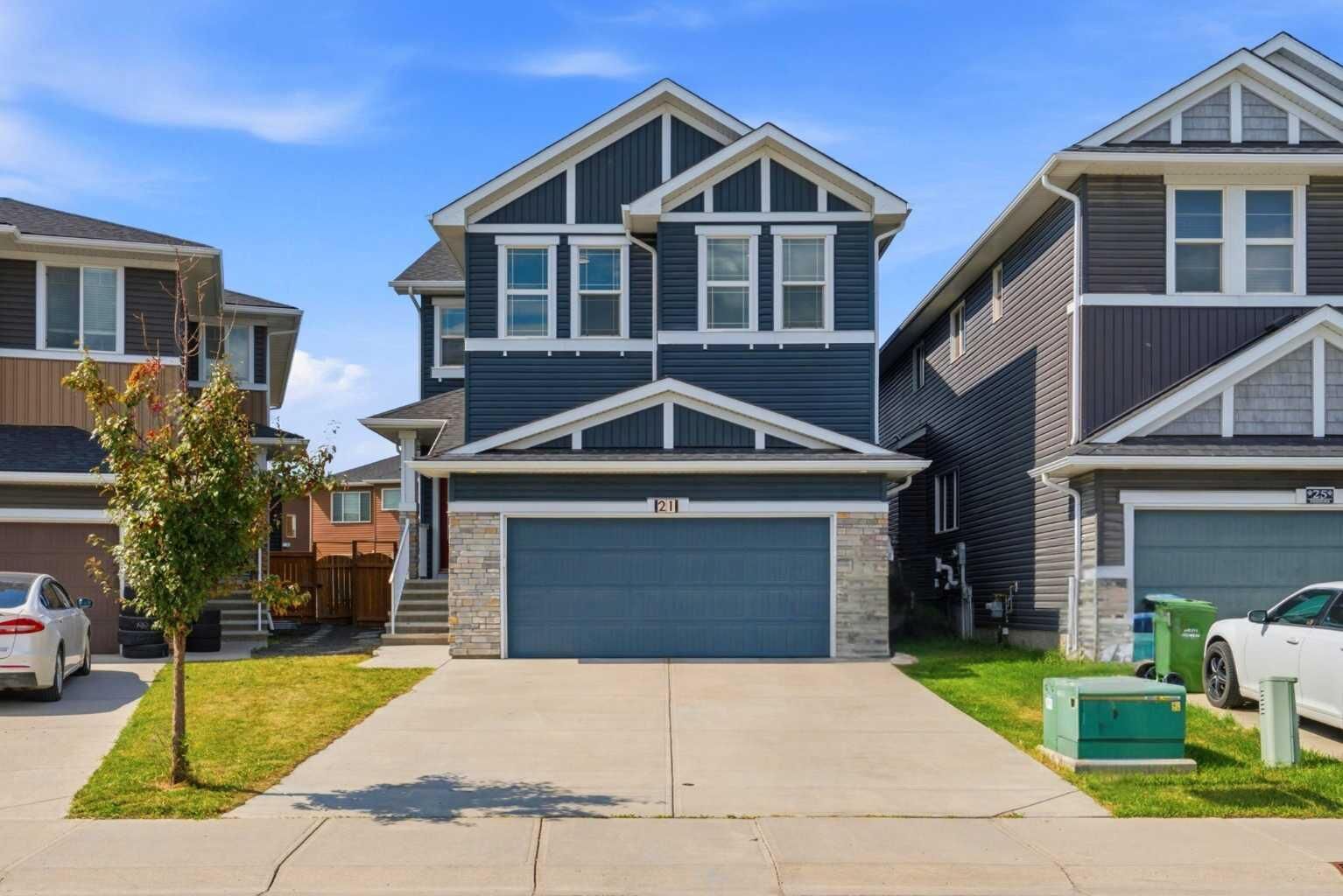 Property Photo: 21 Redstone Heath NE AB T3N 0T7