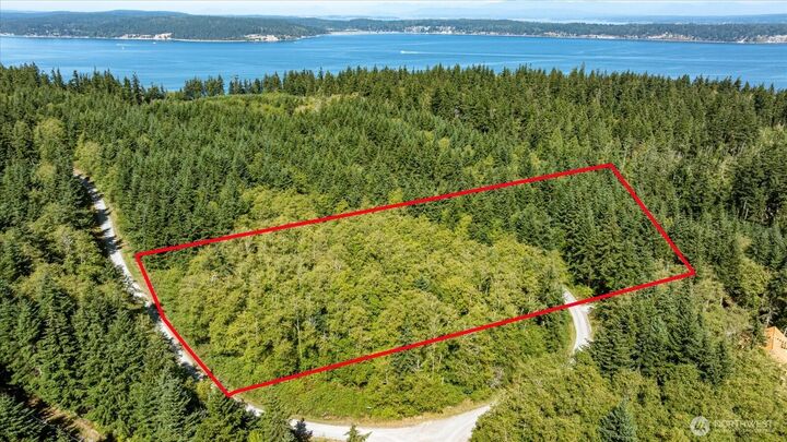 Property Photo: 3437 Water View WA 98260