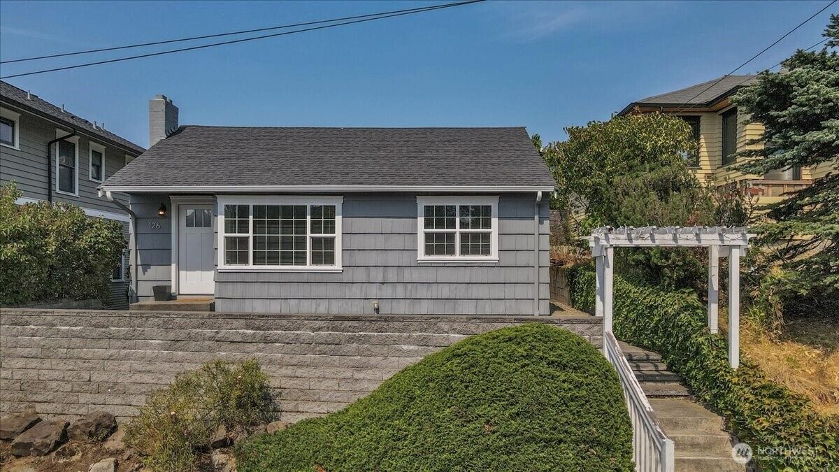 Property Photo: 126 NW 50th Street WA 98107