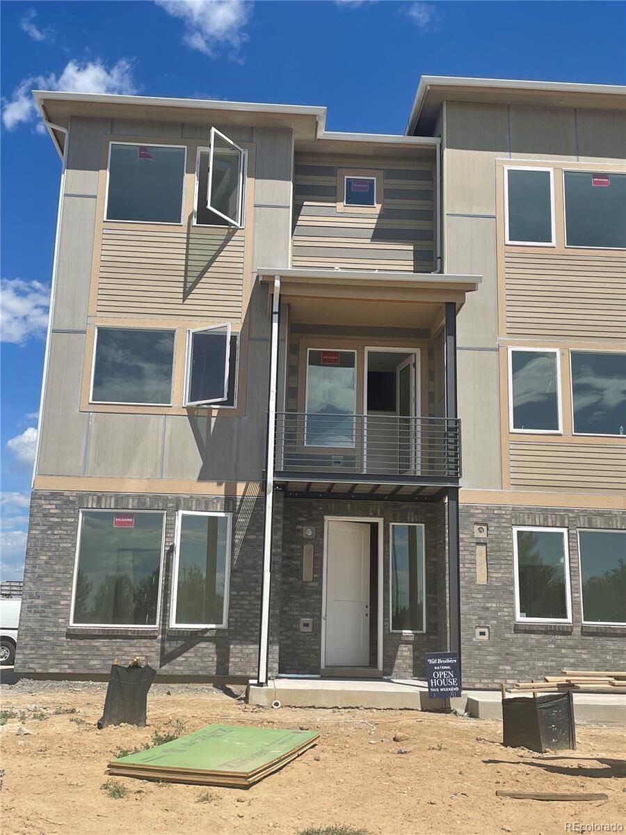 Property Photo:  606 Cowbell Drive  CO 80516 