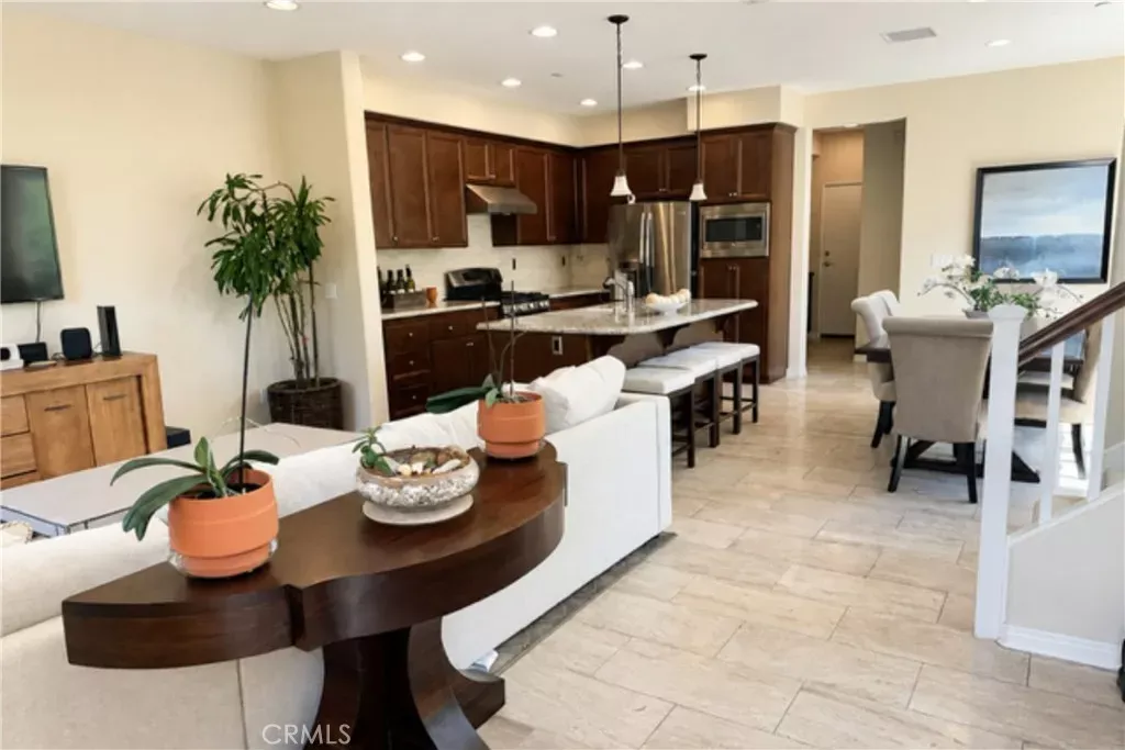 Property Photo: 11229 Paseo Dorado CA 91326