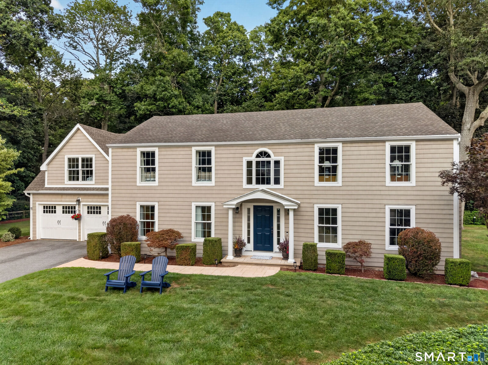 Property Photo:  11 Fencove Court  CT 06475 