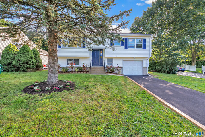 Property Photo:  77 Meadow Lark Road  CT 06770 