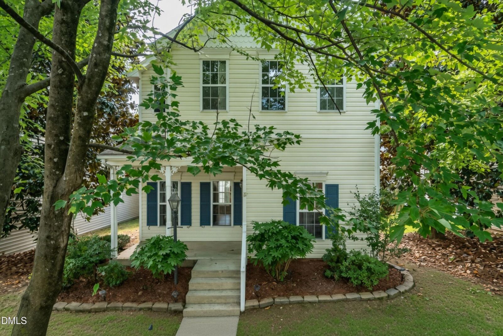 Property Photo: 109 Danesway Drive NC 27540