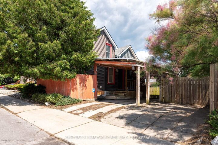Property Photo: 18 Pine Street ON K7K 1W1