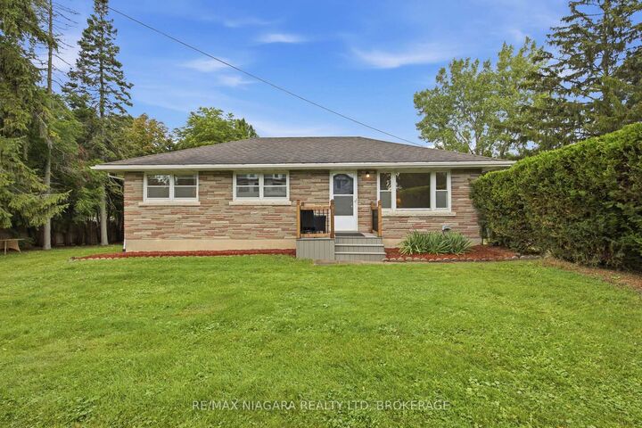 Property Photo: 557 Mississagua Street ON L0S 1J0