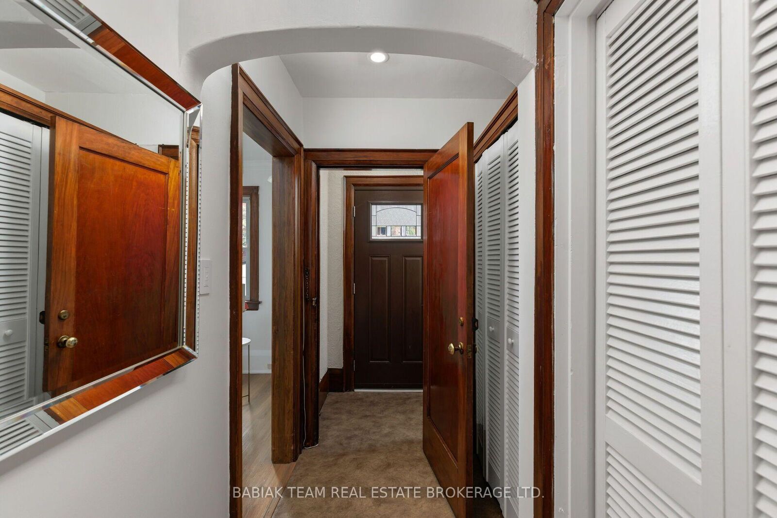 Property Photo: 93 Glendonwynne Road ON M6P 3E7