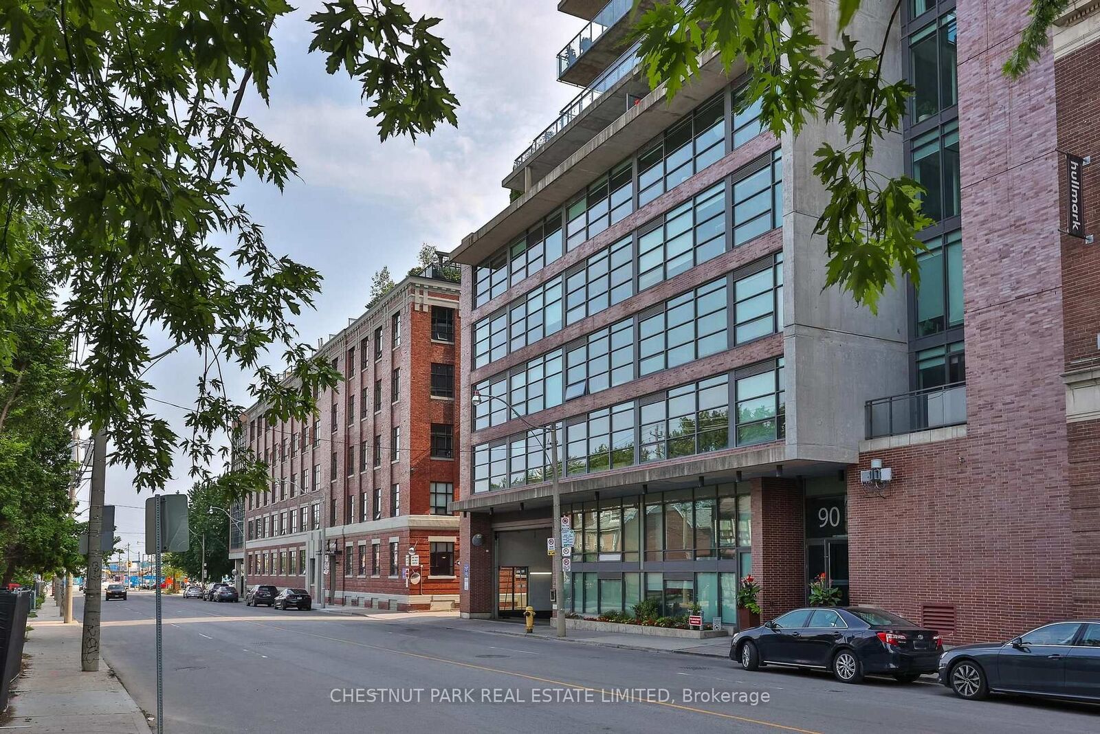 Property Photo:  90 Broadview Avenue 901  ON M4M 0A7 