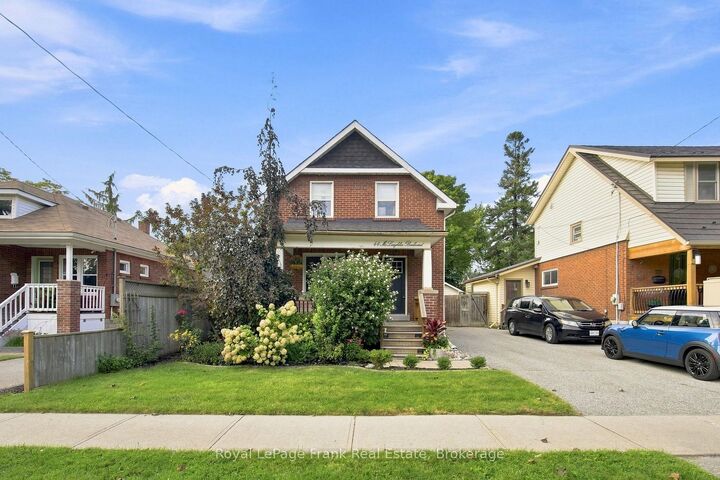 Property Photo: 44 McLaughlin Boulevard ON L1G 2N9