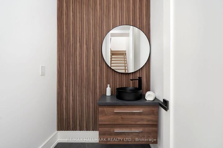 Property Photo: 104 Yardley Avenue ON M4B 2B1