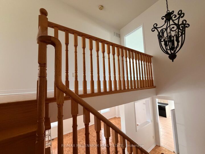 Property Photo:  4 Flower Trail  ON L6P 1P1 