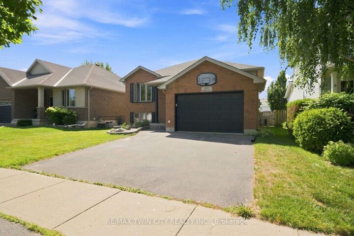 Property Photo:  22 Osborn Avenue  ON N3T 6P9 