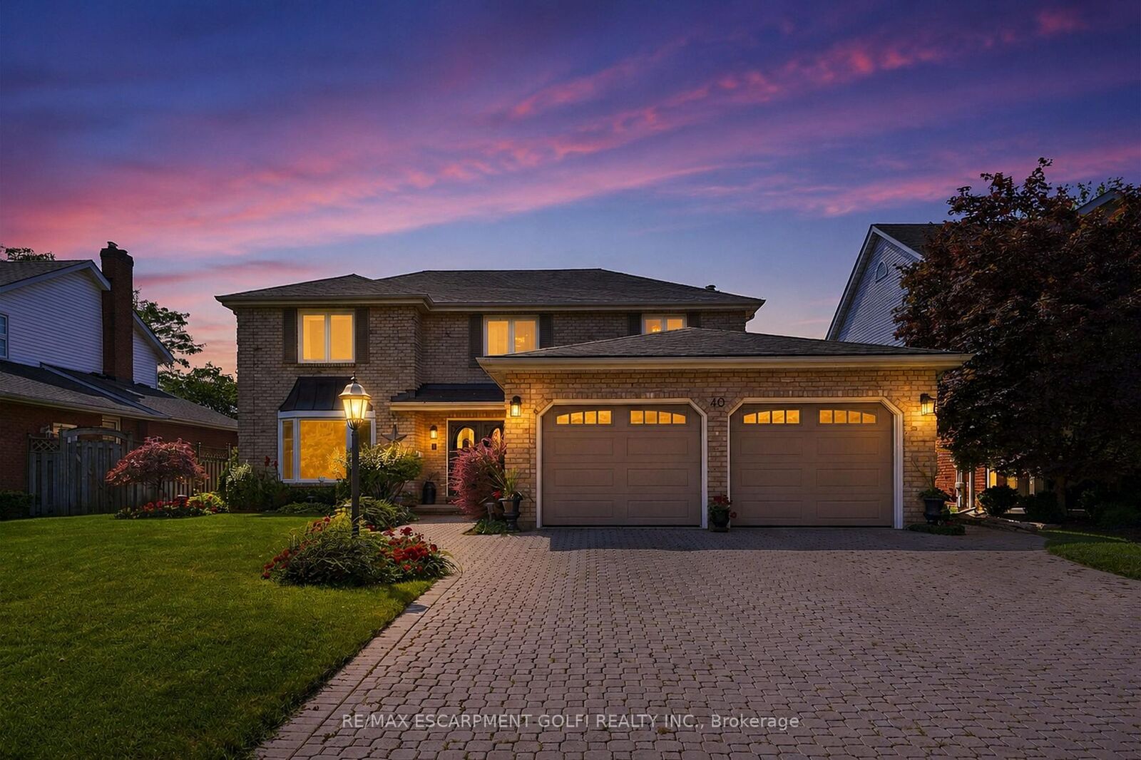 Property Photo:  40 Dalemere Crescent  ON L2N 7K3 