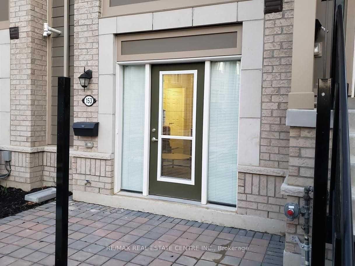 Property Photo:  1 Beckenrose Court 153  ON L6Y 6G2 