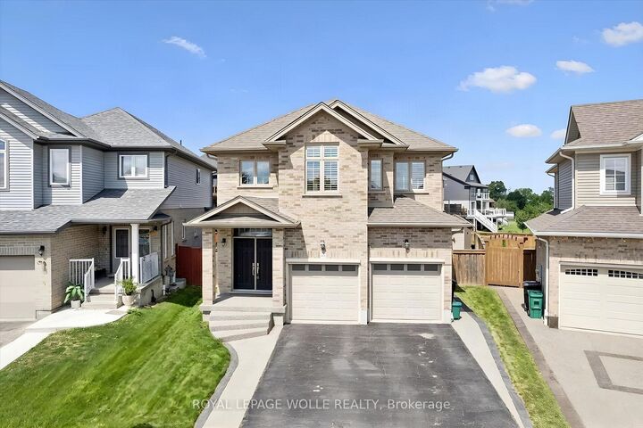 Property Photo: 941 Eden Oak Court ON N2A 0H4