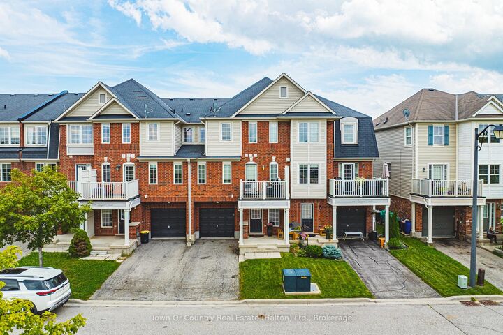 Property Photo: 641 Speyer Circle ON L9T 0Y5