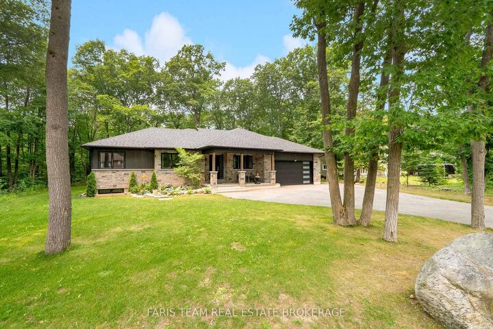 Property Photo: 34 Oakwood Avenue ON L9M 0J2