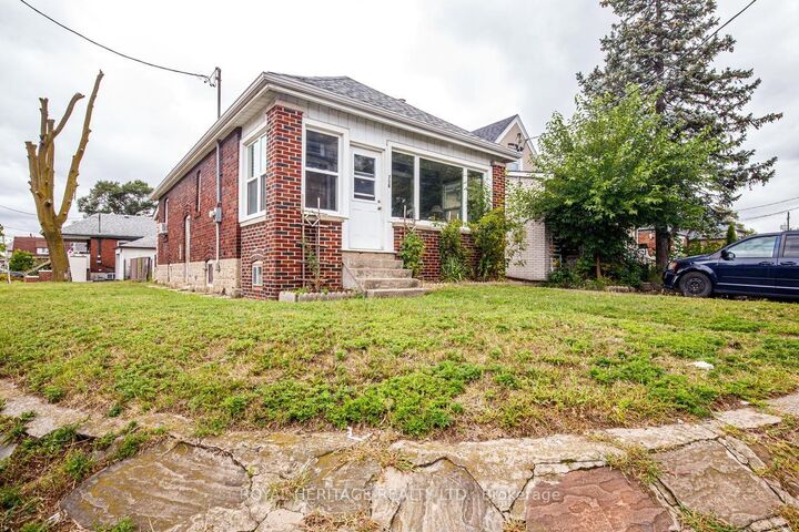 Property Photo: 758 Jane Street ON M6N 4B9