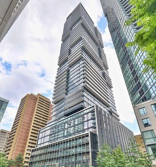 Property Photo: 55 Charles Street E 3206 ON M4Y 0J1