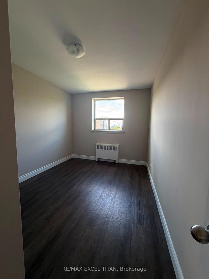 Property Photo:  468 Ottawa Street 639D  ON L8H 4A6 