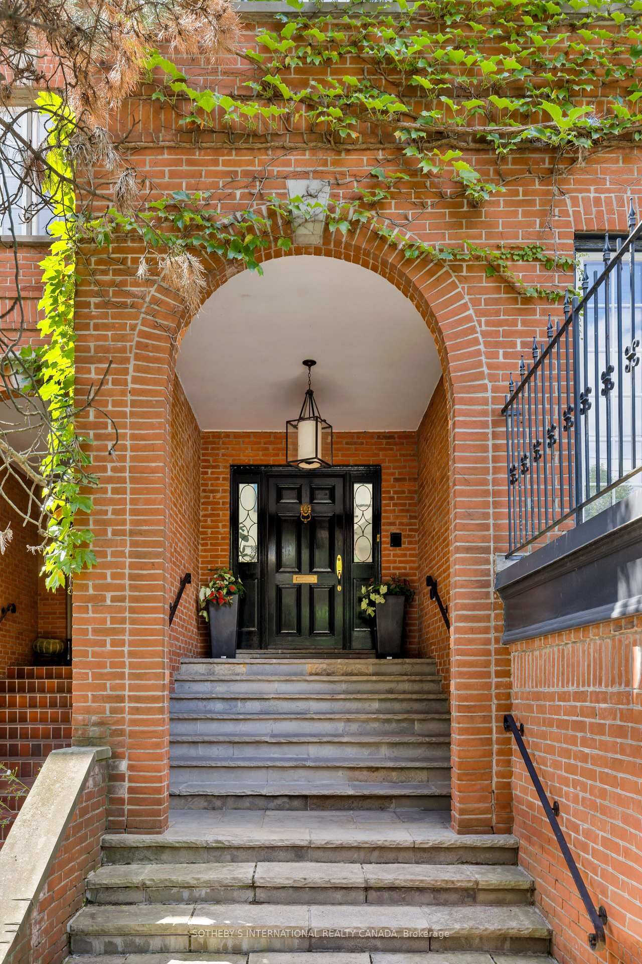Property Photo: 18A Deer Park Crescent ON M4V 2C2
