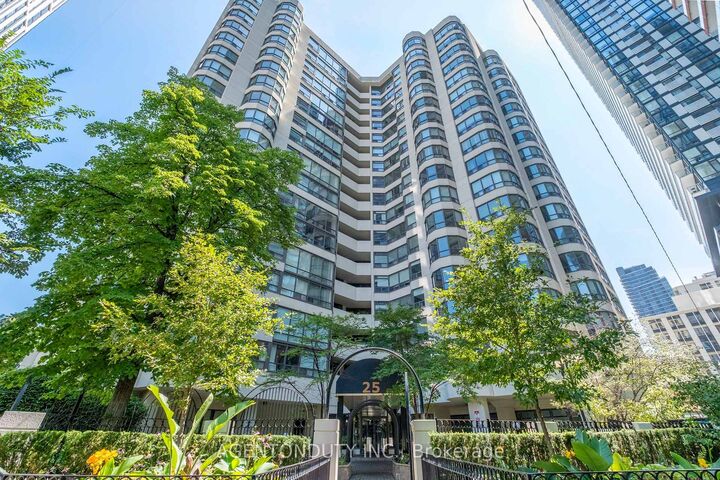 Property Photo: 25 Maitland Street 1602 ON M4Y 2W1