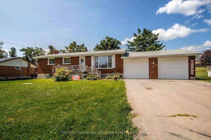 796 Maple Drive — photo 1