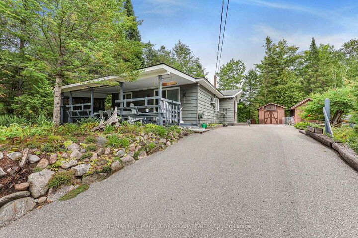 Property Photo: 1085 River Road E ON L9Z 2P7