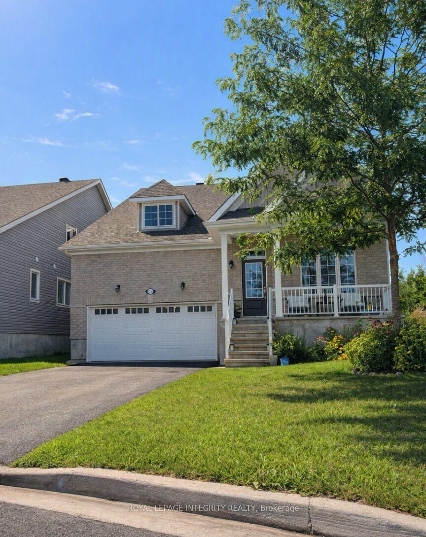Property Photo:  3230 Harvester Crescent  ON K0G 1J0 