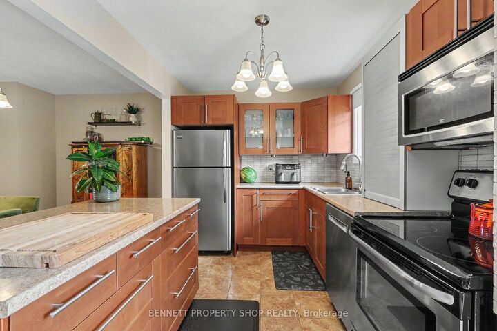 Property Photo: 2300 Ogilvie Road 32 ON K1J 7X8