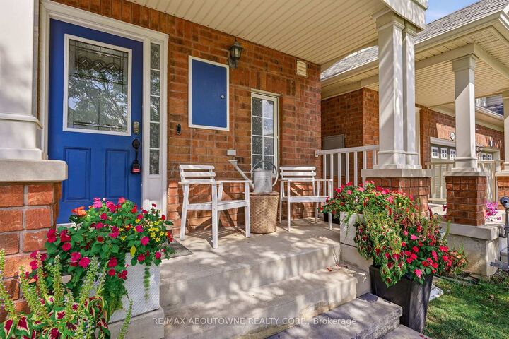 Property Photo: 2469 Springforest Drive ON L6M 0A2