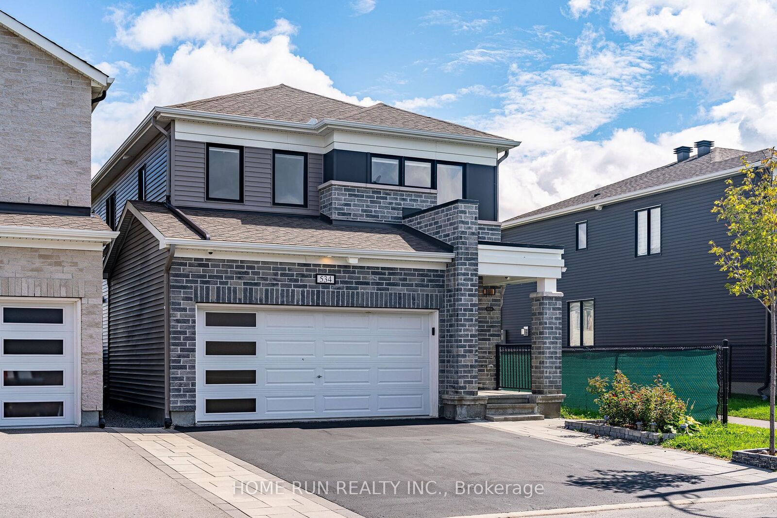 Property Photo: 534 Arosa Way ON K2V 0R8