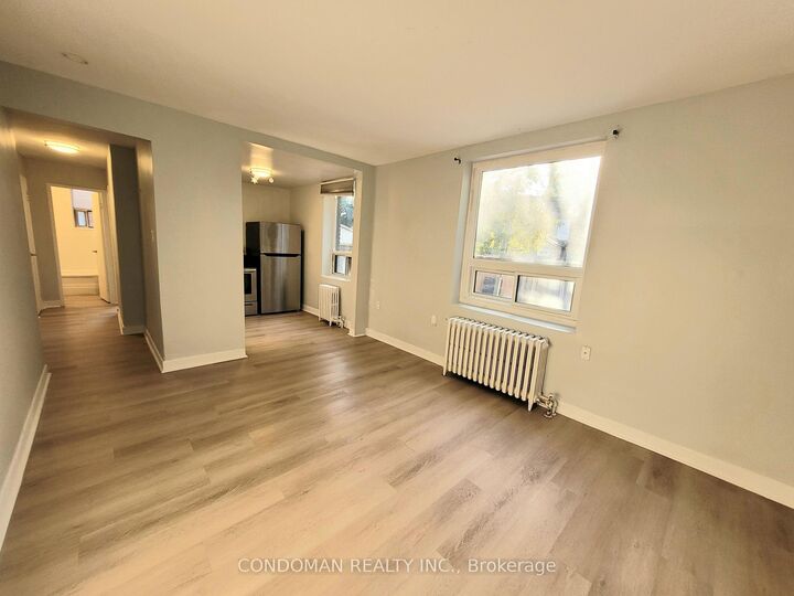 Property Photo:  852 Broadview Avenue 104  ON M4K 2R1 