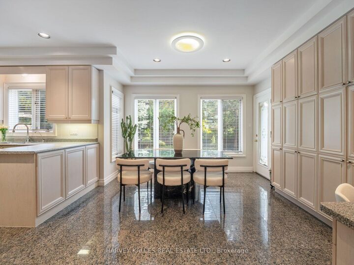 Property Photo: 3 Cicada Court ON M3B 1G4