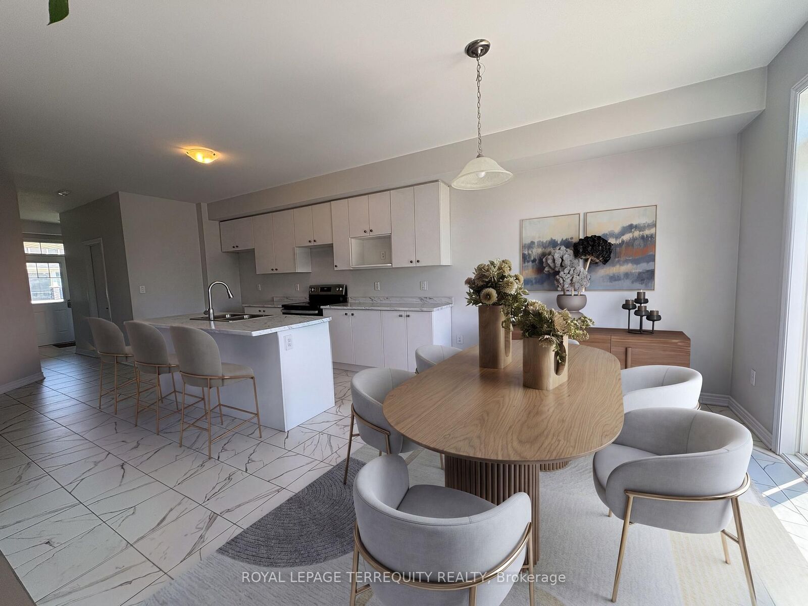 Property Photo: 285 Vanilla Trail ON L2V 0K8