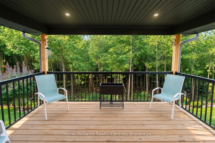 Property Photo:  600 25th Avenue  ON N4N 0C3 